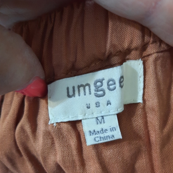 Umgee Tan Off-Shoulder Dress with Black Embroidery Med - Picture 4 of 11